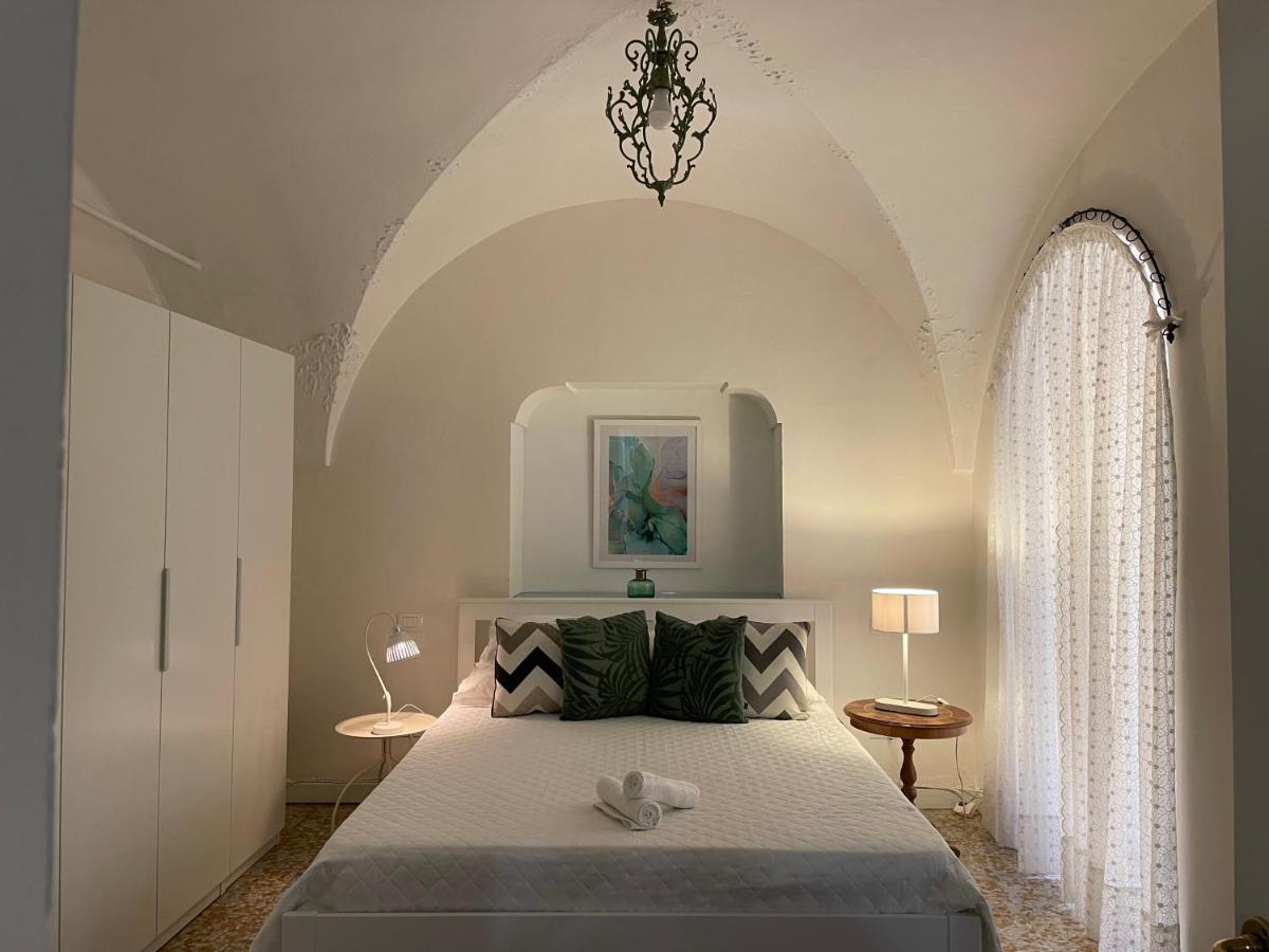 Appartamento Old Town Lemon Charm Bordighera Esterno foto
